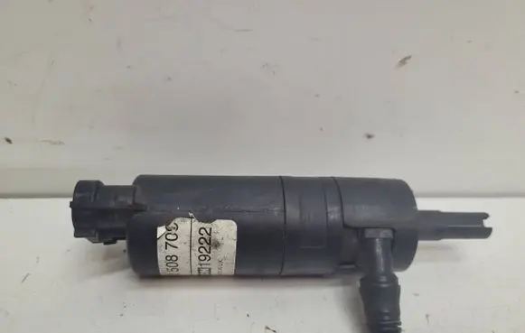 Opel Zafira B Headlight washer pump 90508709
