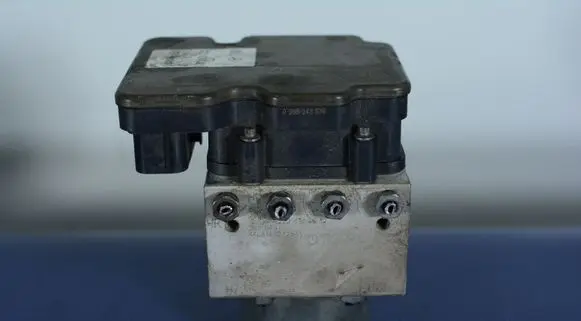 Mercedes-Benz S AMG W222 ABS Pump A2224314512