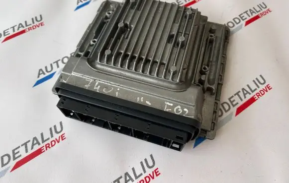 BMW 7 F01 F02 F03 F04 Engine control unit/module 7633038 12148609535 5WK93338