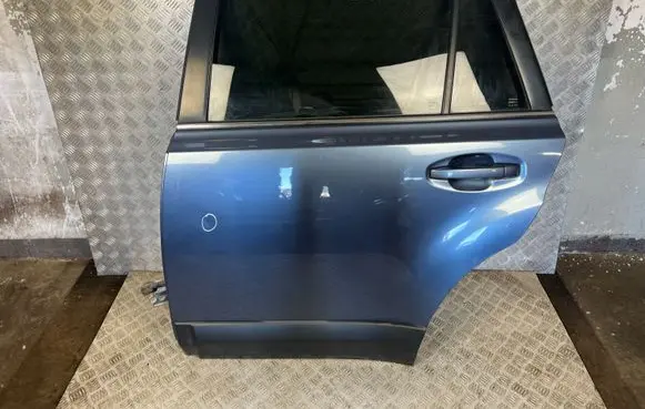 Subaru Outback Rear door 