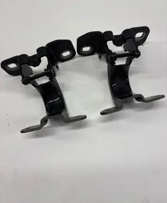 BMW 2 F22 F23 Tailgate/trunk/boot hinge 7300960