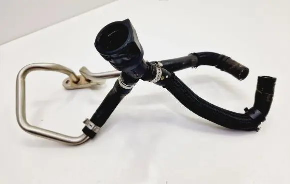 Peugeot 2008 II Engine coolant pipe/hose 9827568880