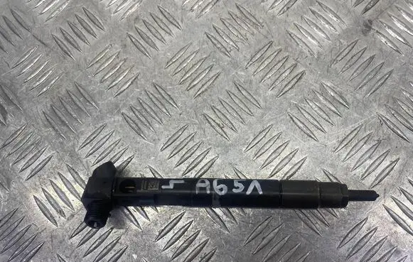 Mercedes-Benz E W212 Fuel injector A6510703087