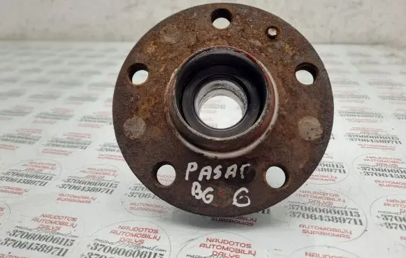 Volkswagen PASSAT B6 Rear wheel ball bearing 