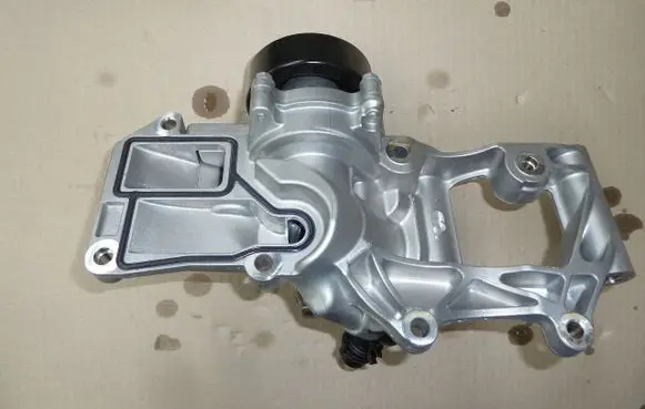 BMW 1 E82 E88 Water pump 8575850T