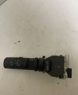 Nissan Qashqai Wiper control stalk 8212SN