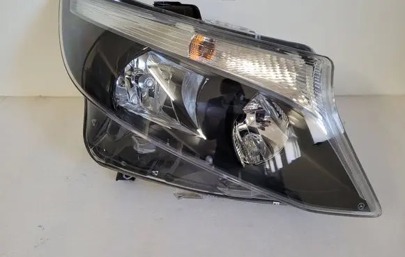 Mercedes-Benz Vito Viano W447 Headlight/headlamp A4479067800