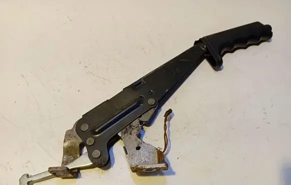 Volkswagen PASSAT B4 Handbrake/parking brake lever assembly