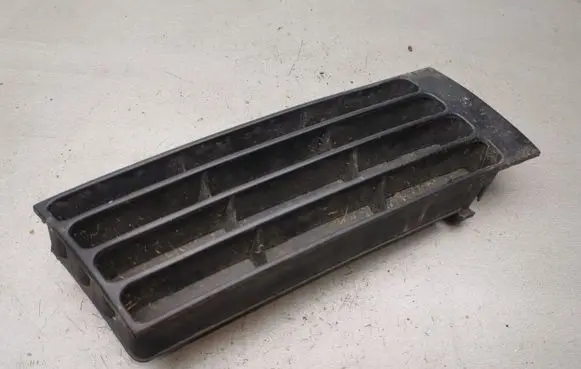 Audi A4 S4 B5 8D Front bumper lower grill 8D0807346AB