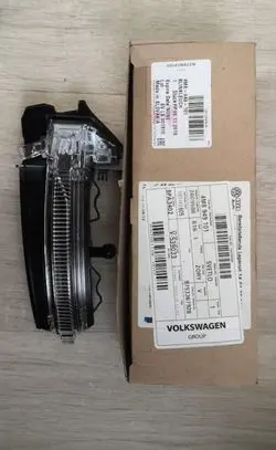 Audi Q7 4M Front indicator light 4m8949101