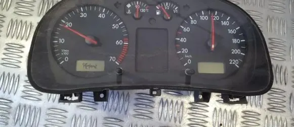 Volkswagen Golf IV Speedometer (instrument cluster) 1J0919861 0263611000