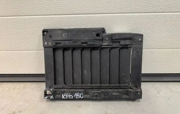MG MG4 ev Intercooler air channel guide P11183329PPD190
