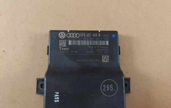 Audi A6 S6 C6 4F Gateway control module 4F0907468M 4F0907468 4F0907468F