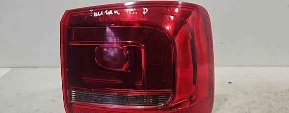Rear/tail lights