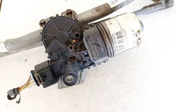 Opel Astra H Wiper motor 0390241538