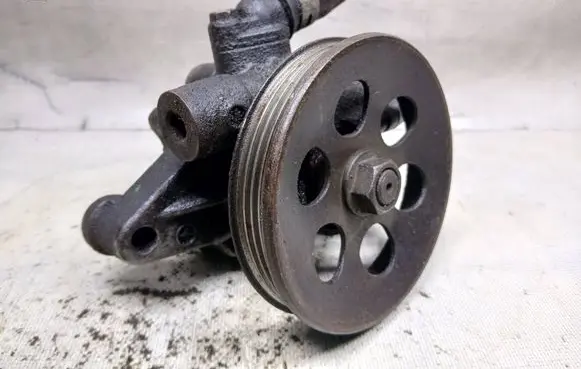 Honda Civic Power steering pump 005583Z