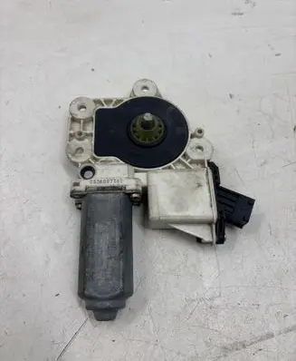 Opel Signum Rear door window regulator motor 0536007701