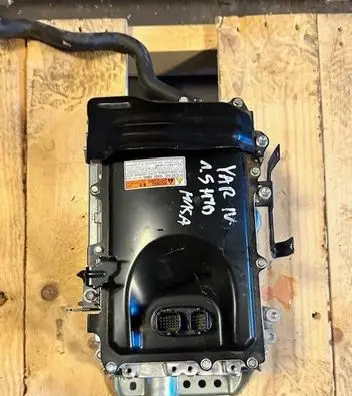 Toyota Yaris XP210 Voltage converter inverter G9200-K0011 G9200K0011 156100-0460