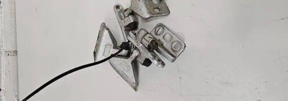 Mercedes-Benz E W211 Rear door hinge set 