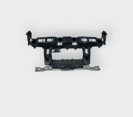 Rear bumper mounting bracket