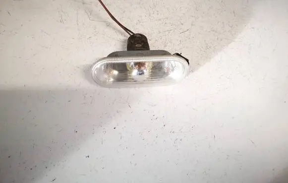 Volkswagen PASSAT B5.5 Front fender indicator light 1j0949117