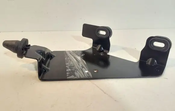Mercedes-Benz ML W166 Holder (bracket) A1665012020