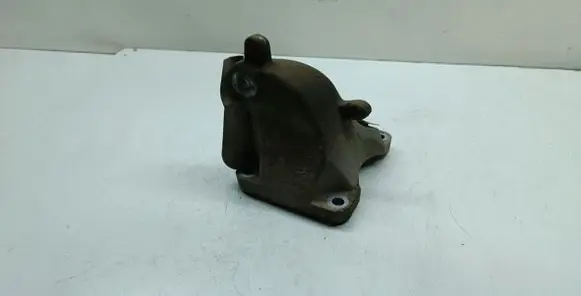 BMW X3 E83 Engine mounting bracket 3451668 22113451668