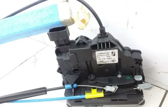 Peugeot Boxer Sliding door lock 1385699080 970816104