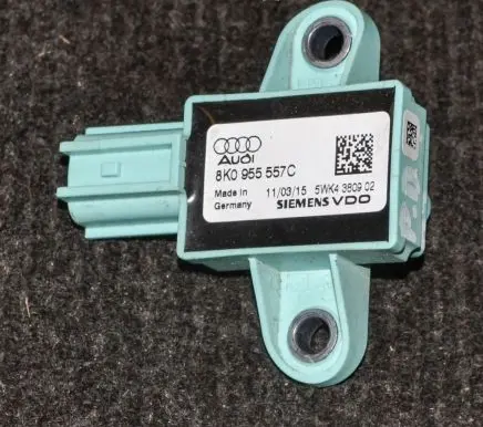 Audi A4 S4 B8 8K Airbag deployment crash/impact sensor 8K0955557C