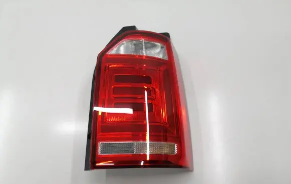 Volkswagen Multivan T6 Rear/tail lights 7E0945208