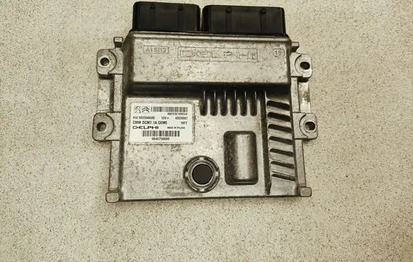 Citroen Jumpy Engine control unit/module 9833346580 42026887 9845750880