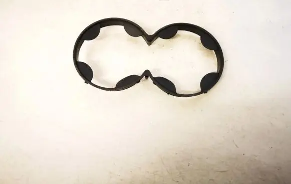 Volkswagen Polo IV 9N3 Cup holder 