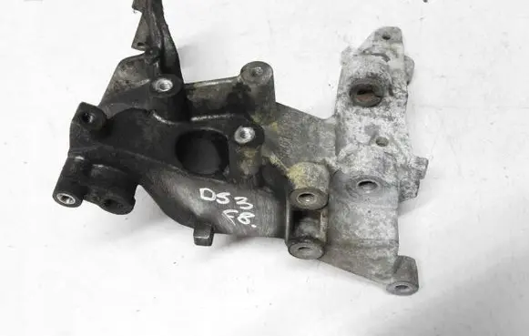 Citroen C3 Engine mounting bracket 9684613880