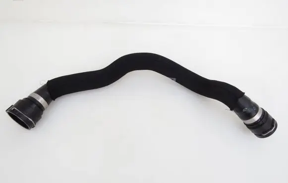 Audi A4 S4 B8 8K Engine coolant pipe/hose 8K0121101M