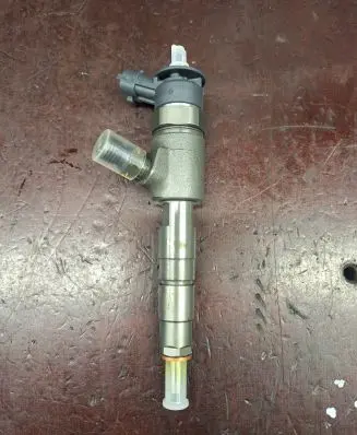 Ford Kuga II Fuel injector 0445110489 CV6Q9F593AA 1A634348DR