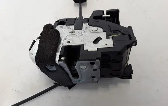 Renault Laguna III Rear door lock