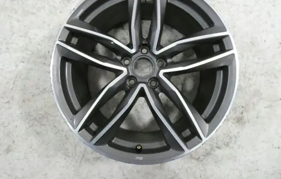 Audi TT TTS RS Mk3 8S R19 alloy rim 8S0601025R