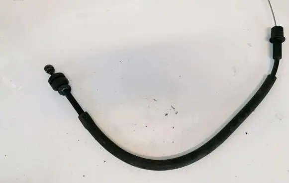Opel Vectra B Throttle cable 9157300