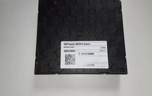 Volkswagen PASSAT B8 Comfort/convenience module 5Q0937086BC