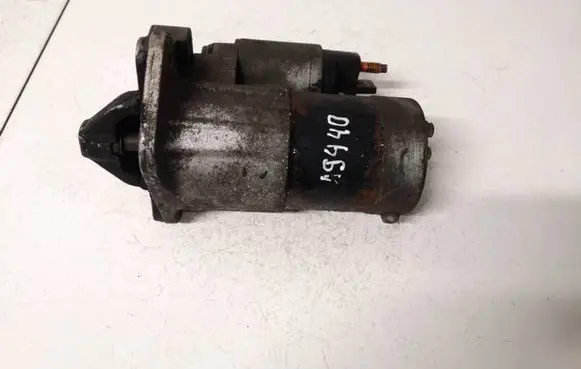 Renault Laguna III Starter motor 8200584675 m000t87881
