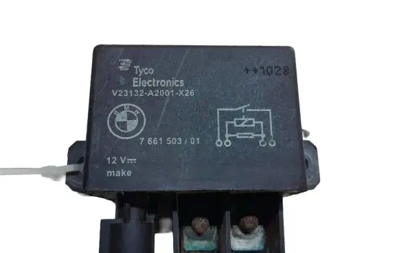 BMW X5 E70 Combustion relay 7661503 V23132A2001X26