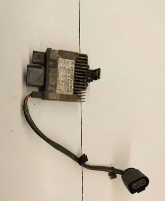 Coolant fan relay