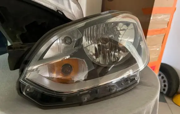 Volkswagen Up Headlight/headlamp 1EJ01067005 1EJ1781