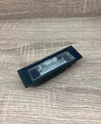 BMW 1 E81 E87 Number plate light 7165735
