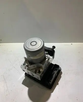 Mercedes-Benz E W213 ABS Pump