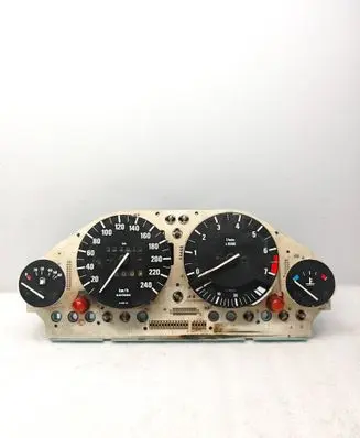 Speedometer (instrument cluster)