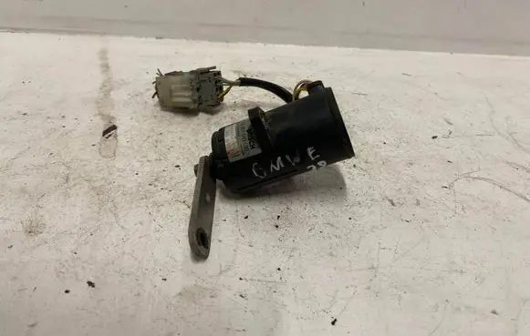BMW 5 E39 Accelerator throttle pedal 0205001040