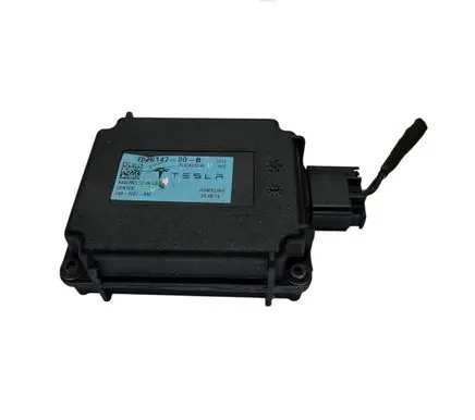 Tesla Model S Homelink control unit 1020147-00-B