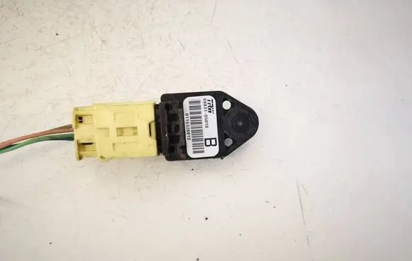 Toyota Avensis T250 Airbag deployment crash/impact sensor 8983105010