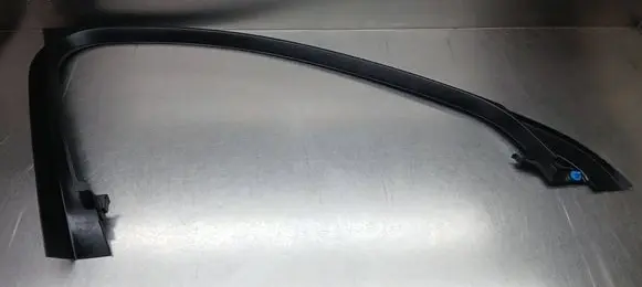 Volvo XC60 Front door trim bar 31407564